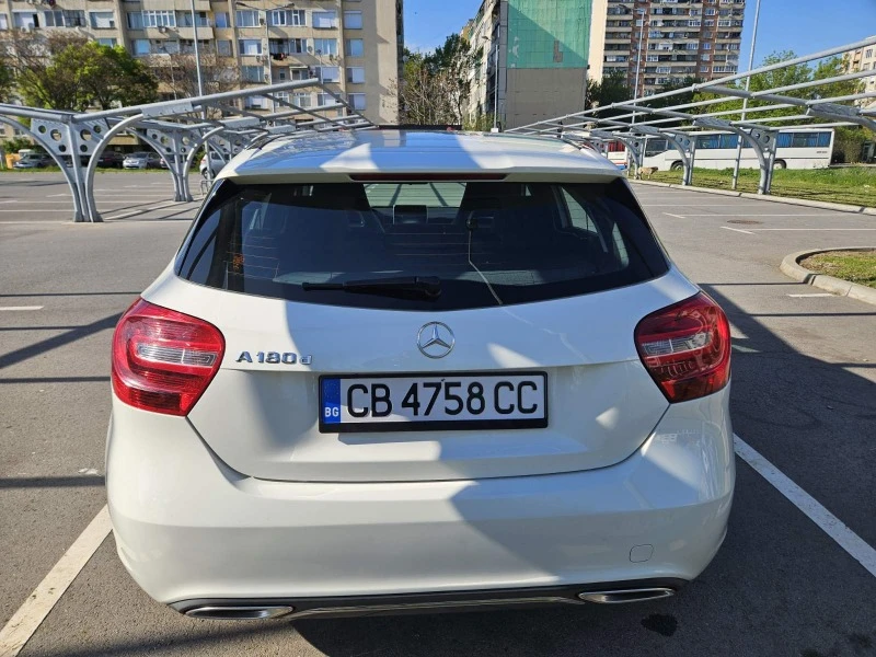 Mercedes-Benz A 180, снимка 4 - Автомобили и джипове - 43498612