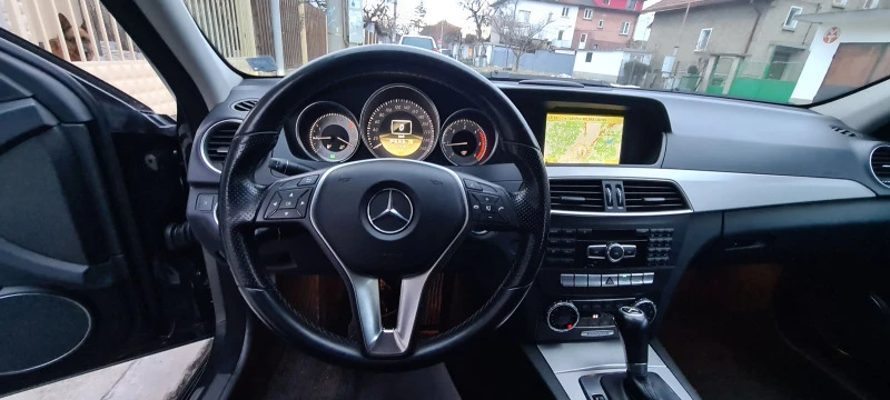 Mercedes-Benz C 220 W204, снимка 2 - Автомобили и джипове - 44629070