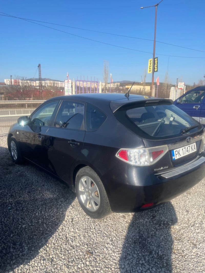 Subaru Impreza 1.5 4x4, снимка 5 - Автомобили и джипове - 44345904