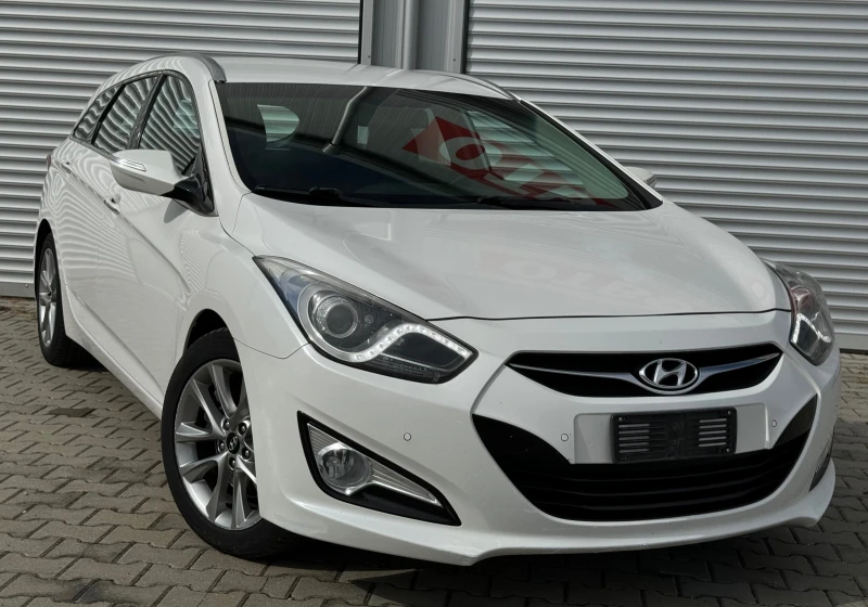 Hyundai I40 1, 7crdi 16v 136ps, нави, авто, мулти, камера, 5в, снимка 4 - Автомобили и джипове - 47469683