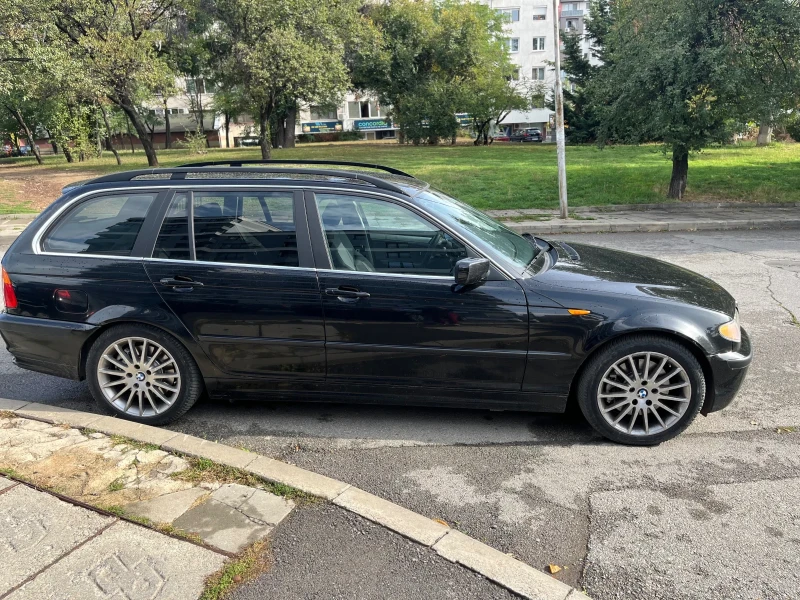 BMW 330  204 к.с. Задно, снимка 3 - Автомобили и джипове - 47473510