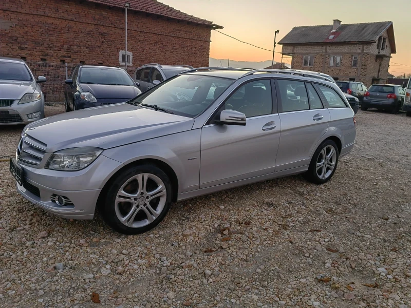 Mercedes-Benz C 220, снимка 9 - Автомобили и джипове - 47891268