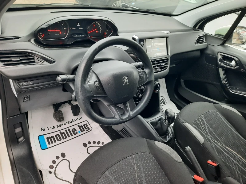 Peugeot 208 2015та КАТО НОВА!, снимка 7 - Автомобили и джипове - 47991269