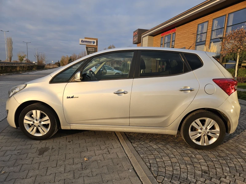 Hyundai Ix20 1.6i SWISS EDITION , снимка 2 - Автомобили и джипове - 48399510