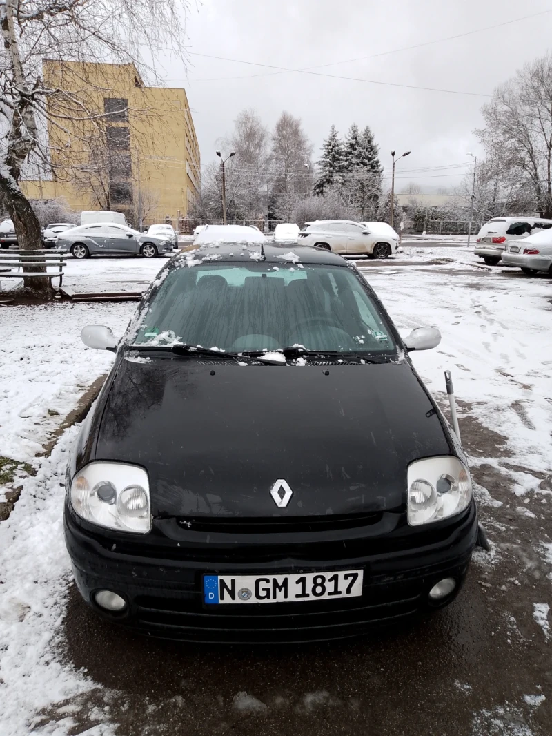 Renault Clio II, снимка 11 - Автомобили и джипове - 48465577