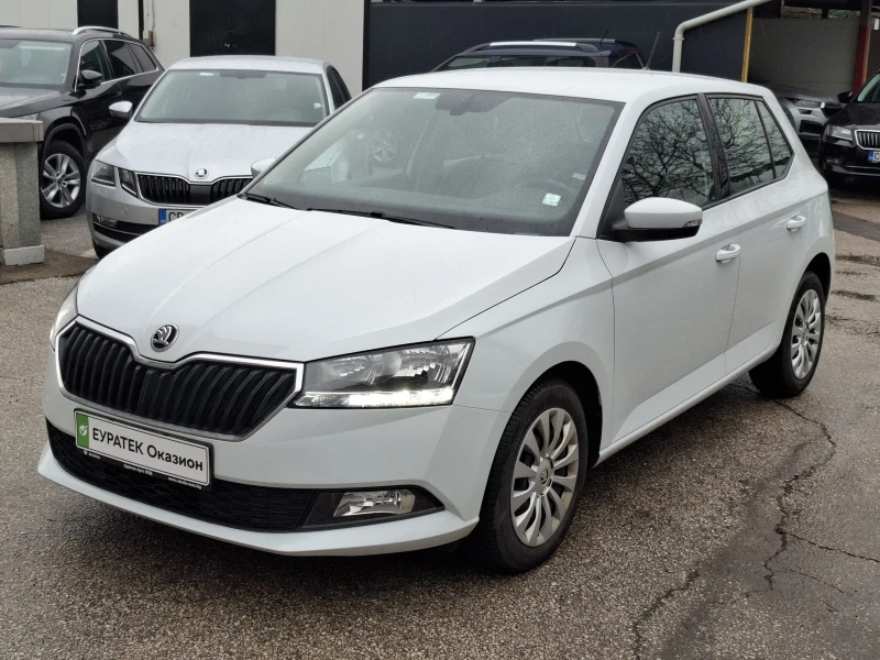 Skoda Fabia 1.0 MPI, снимка 1 - Автомобили и джипове - 49323198