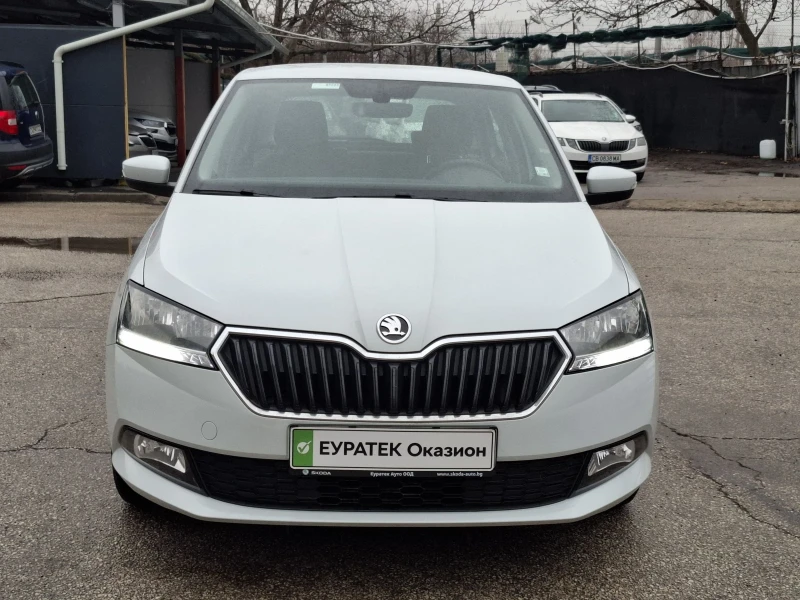 Skoda Fabia 1.0 MPI, снимка 2 - Автомобили и джипове - 49323198