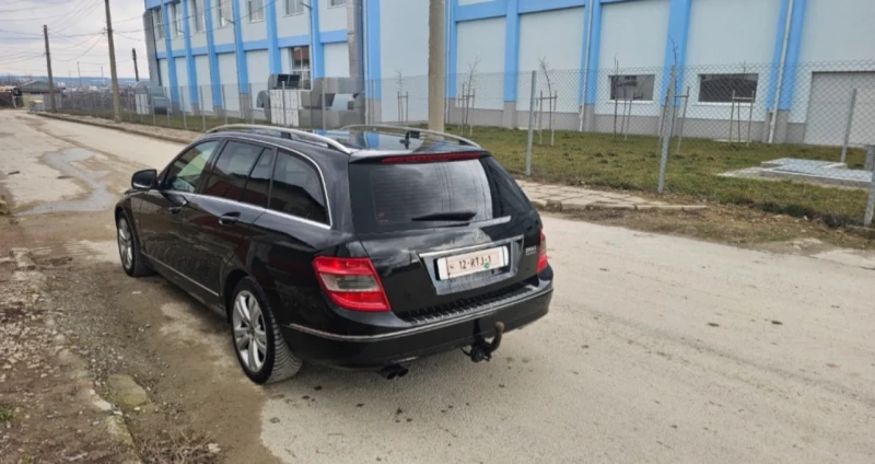 Mercedes-Benz C 200, снимка 5 - Автомобили и джипове - 49445531