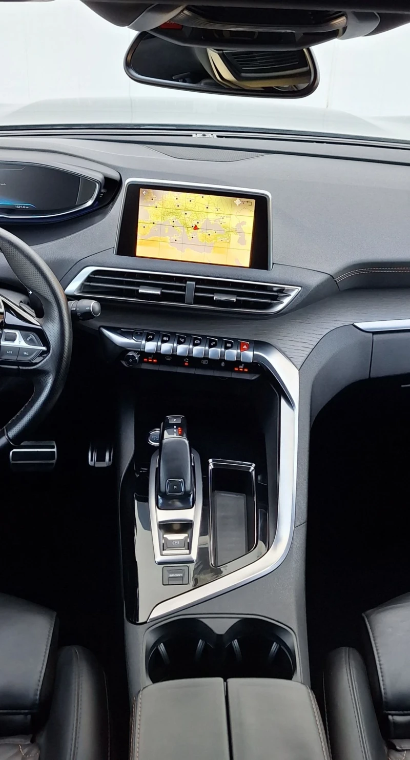 Peugeot 3008 2.0 GT- Line ВСИЧКИ ЕКСТРИ СЕРВИЗНА ИСТОРИЯ, снимка 12 - Автомобили и джипове - 50115339