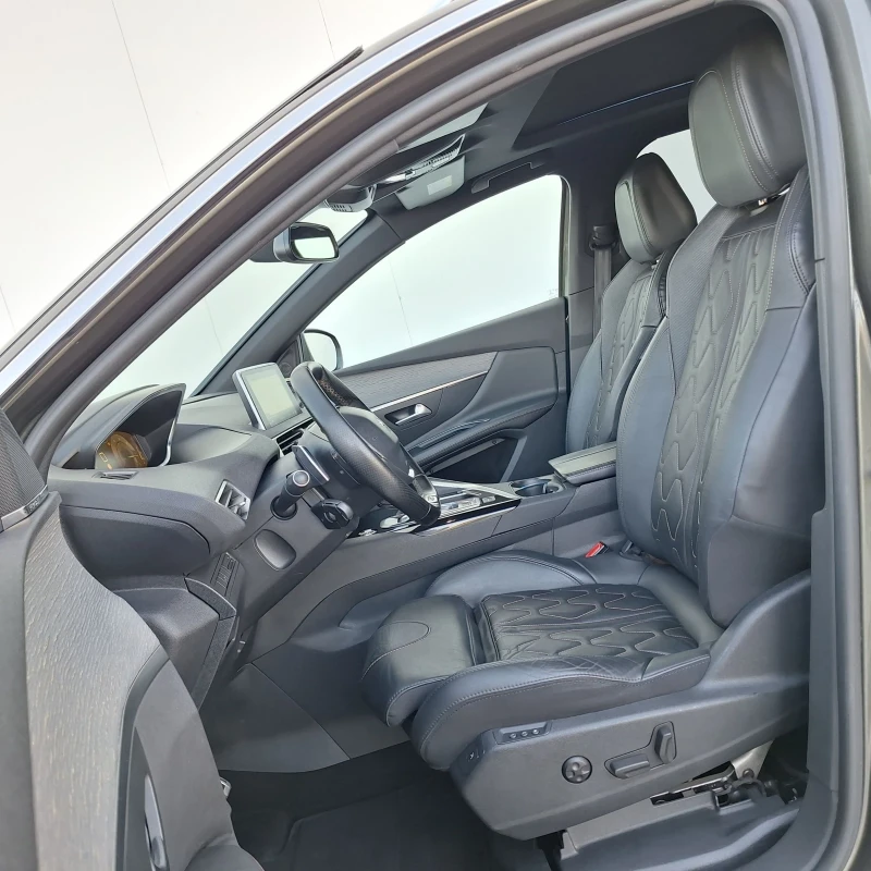 Peugeot 3008 2.0 GT- Line ВСИЧКИ ЕКСТРИ СЕРВИЗНА ИСТОРИЯ, снимка 7 - Автомобили и джипове - 50115339