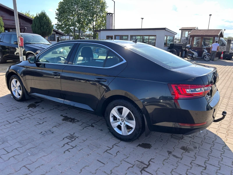 Skoda Superb 1.4TSI NAVI EURO 6, снимка 8 - Автомобили и джипове - 50166561
