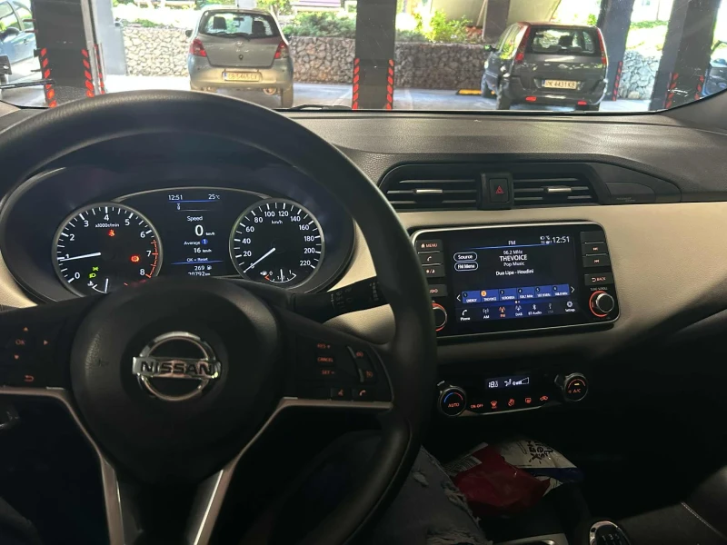 Nissan Micra, снимка 8 - Автомобили и джипове - 52358517