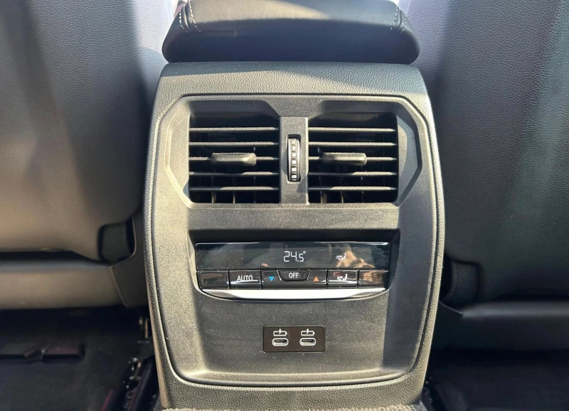 BMW M3 Competition xDrive, снимка 9 - Автомобили и джипове - 52623198