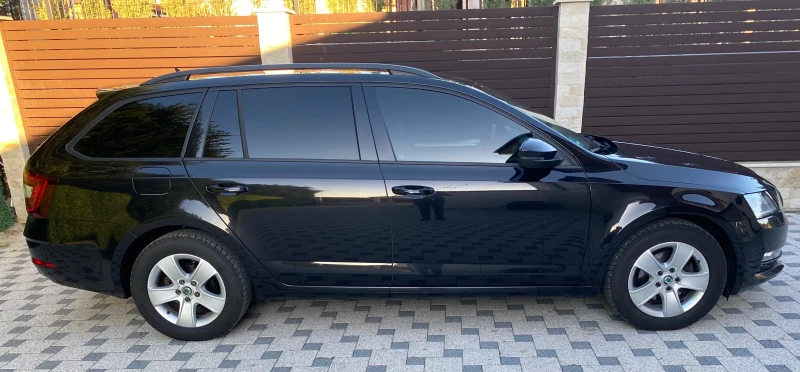 Skoda Octavia 1.5 GTEC 78000 КМ, снимка 3 - Автомобили и джипове - 52956135