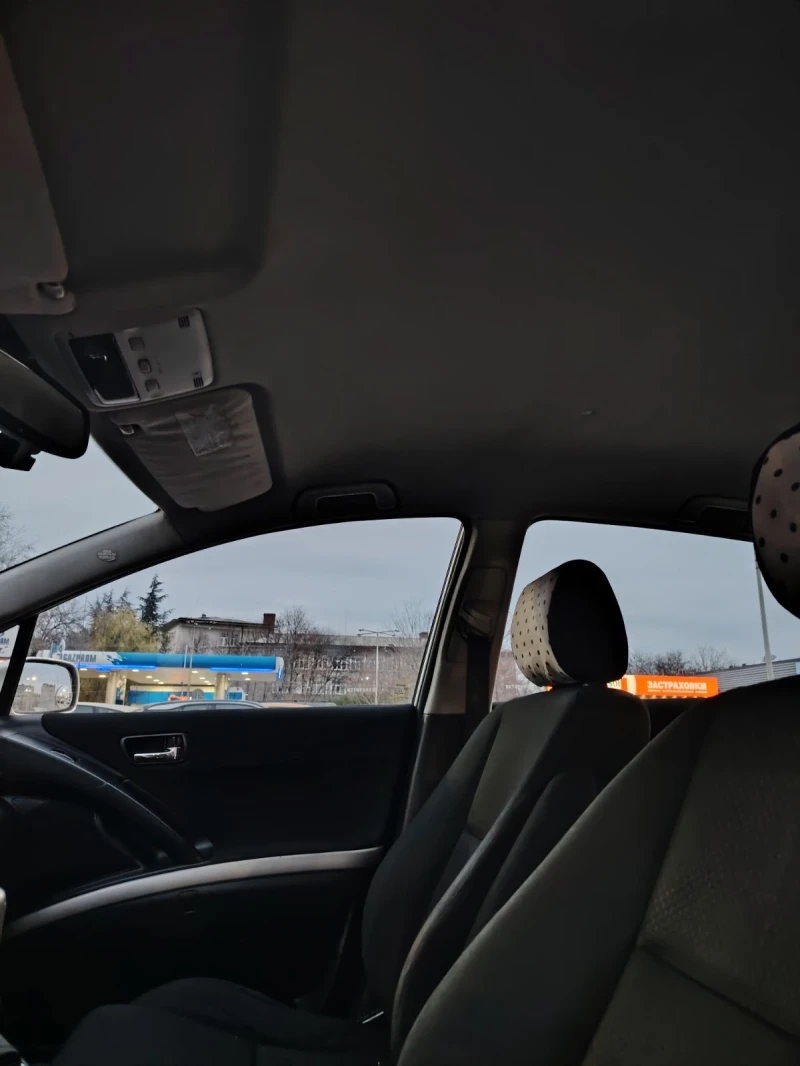 Toyota Avensis verso, снимка 7 - Автомобили и джипове - 52681800