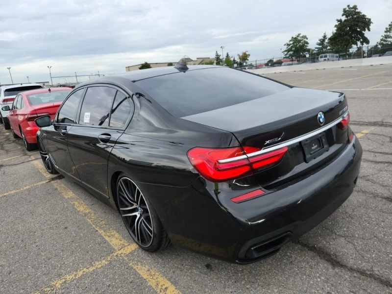 BMW 750 * 750LI XDRIVE * CARFAX * , снимка 4 - Автомобили и джипове - 52816967