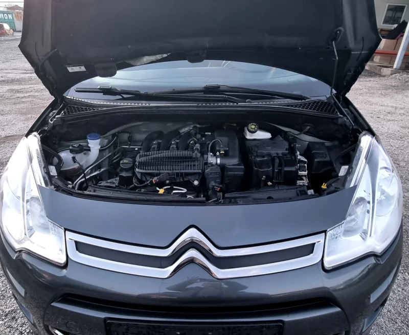 Citroen C3 1.2i 82k.c., снимка 15 - Автомобили и джипове - 52851337