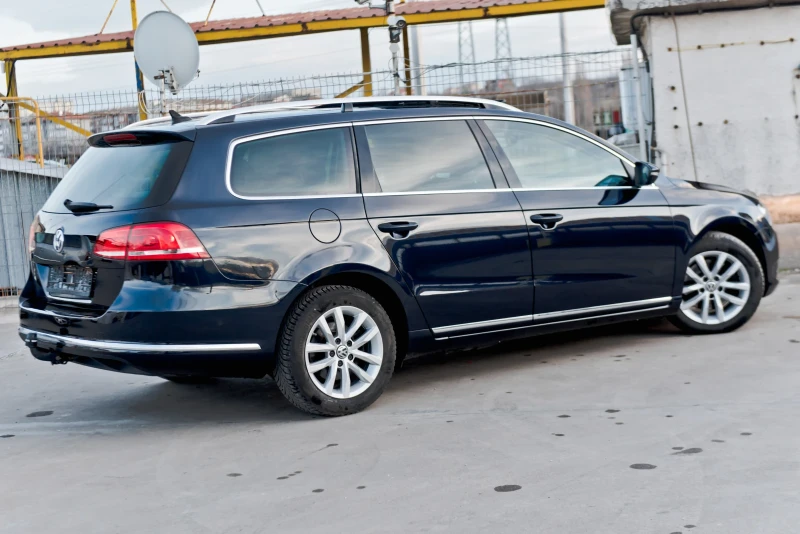 VW Passat HighLine , снимка 5 - Автомобили и джипове - 52982577