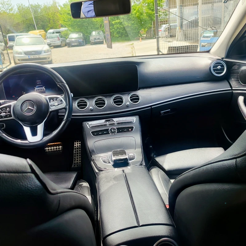 Mercedes-Benz E 220, снимка 7 - Автомобили и джипове - 53327064