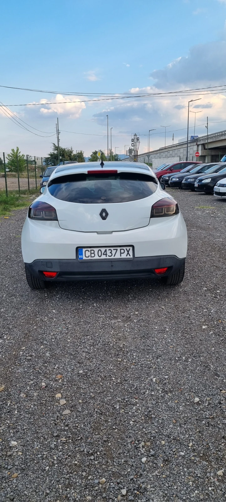 Renault Megane, снимка 3 - Автомобили и джипове - 37942806