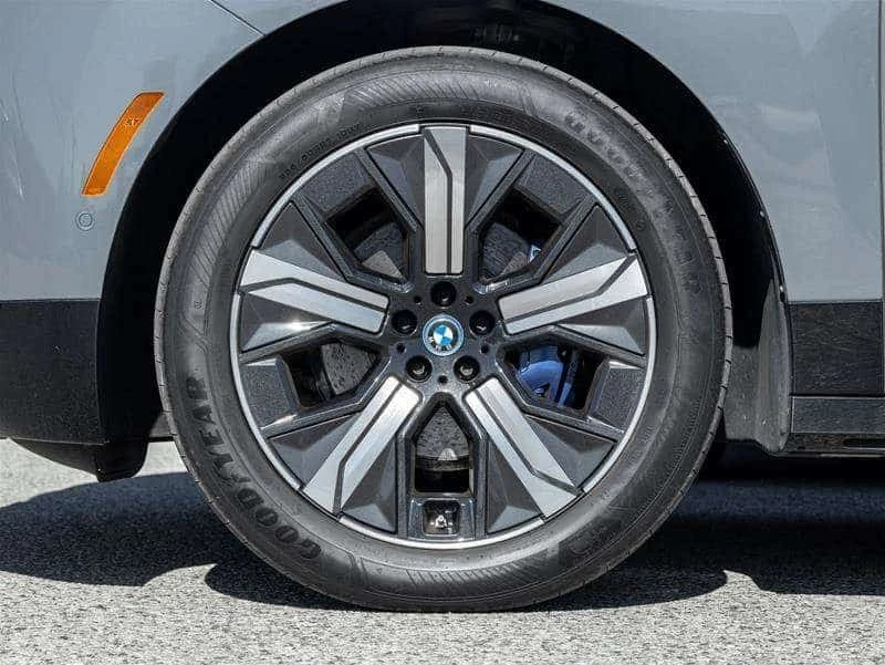 BMW iX xDrive40/PremiumEnhanced/SportPkg/Clean CF/ | Mobile.bg � ����������� 6