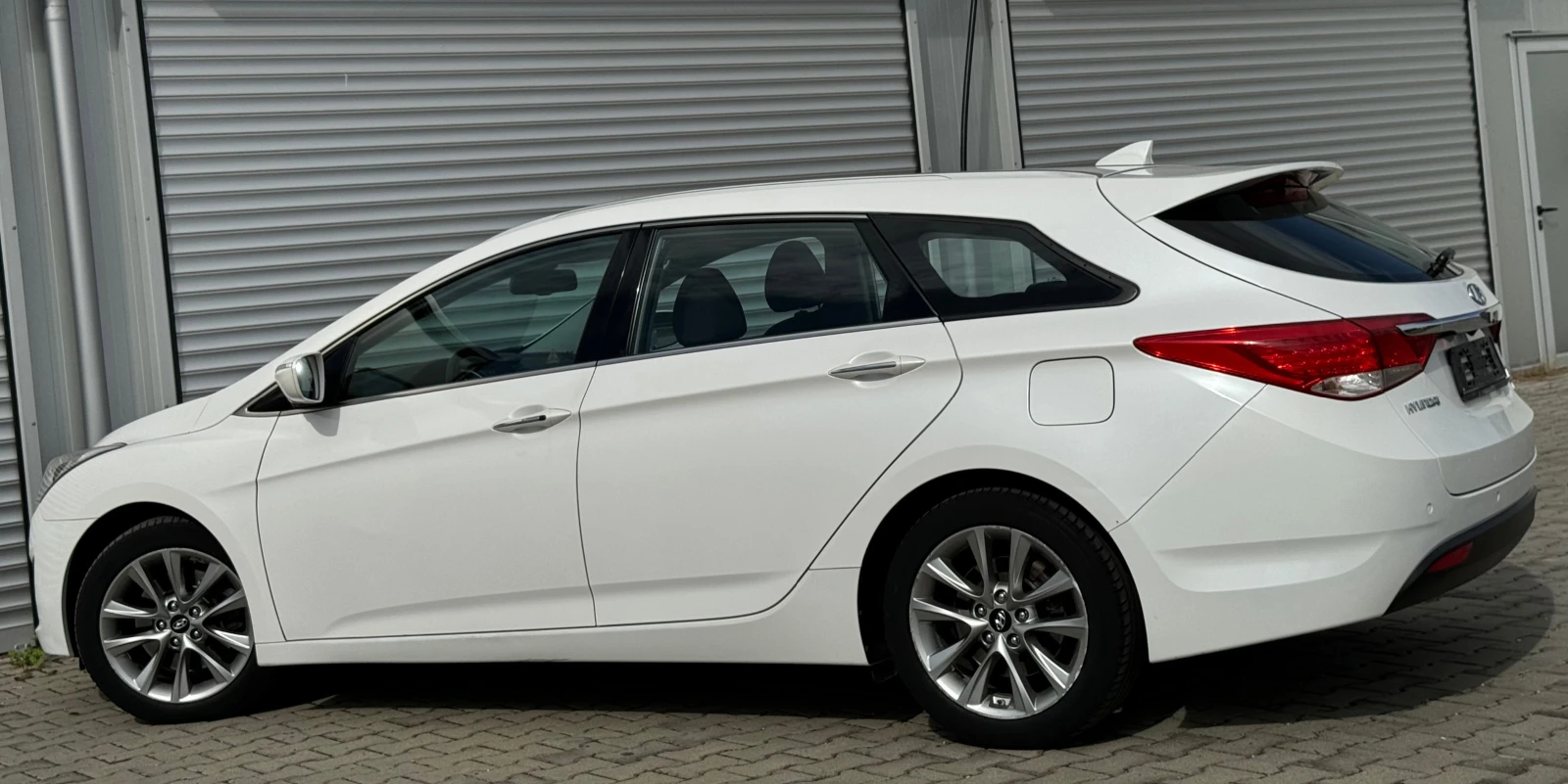 Hyundai I40 1, 7crdi 16v 136ps, нави, авто, мулти, камера, 5в - изображение 3