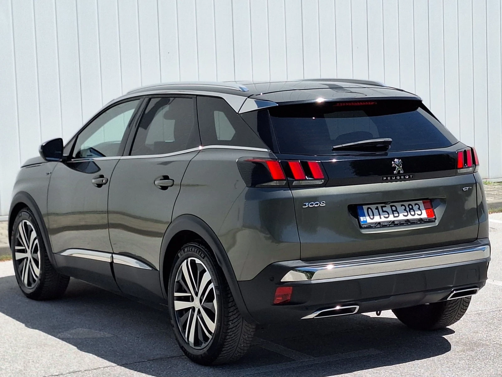 Peugeot 3008 2.0 GT-Line180кс.ВСИЧКИ ЕКСТРИ ПЪЛНА СЕРВ.ИСТОРИЯ - изображение 4