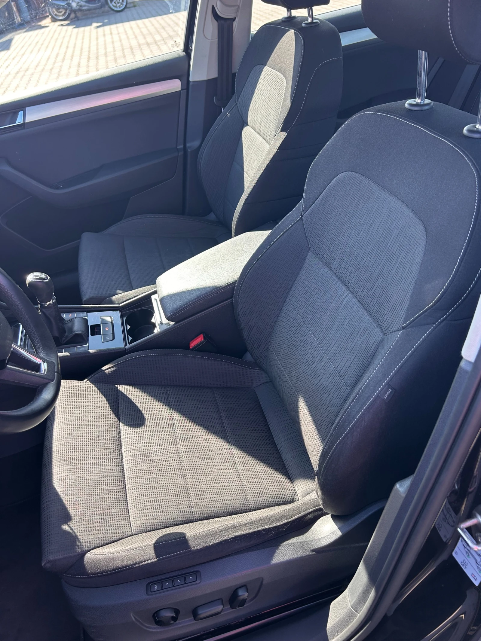 Skoda Superb 1.4TSI NAVI EURO 6 | Mobile.bg � ����������� 12