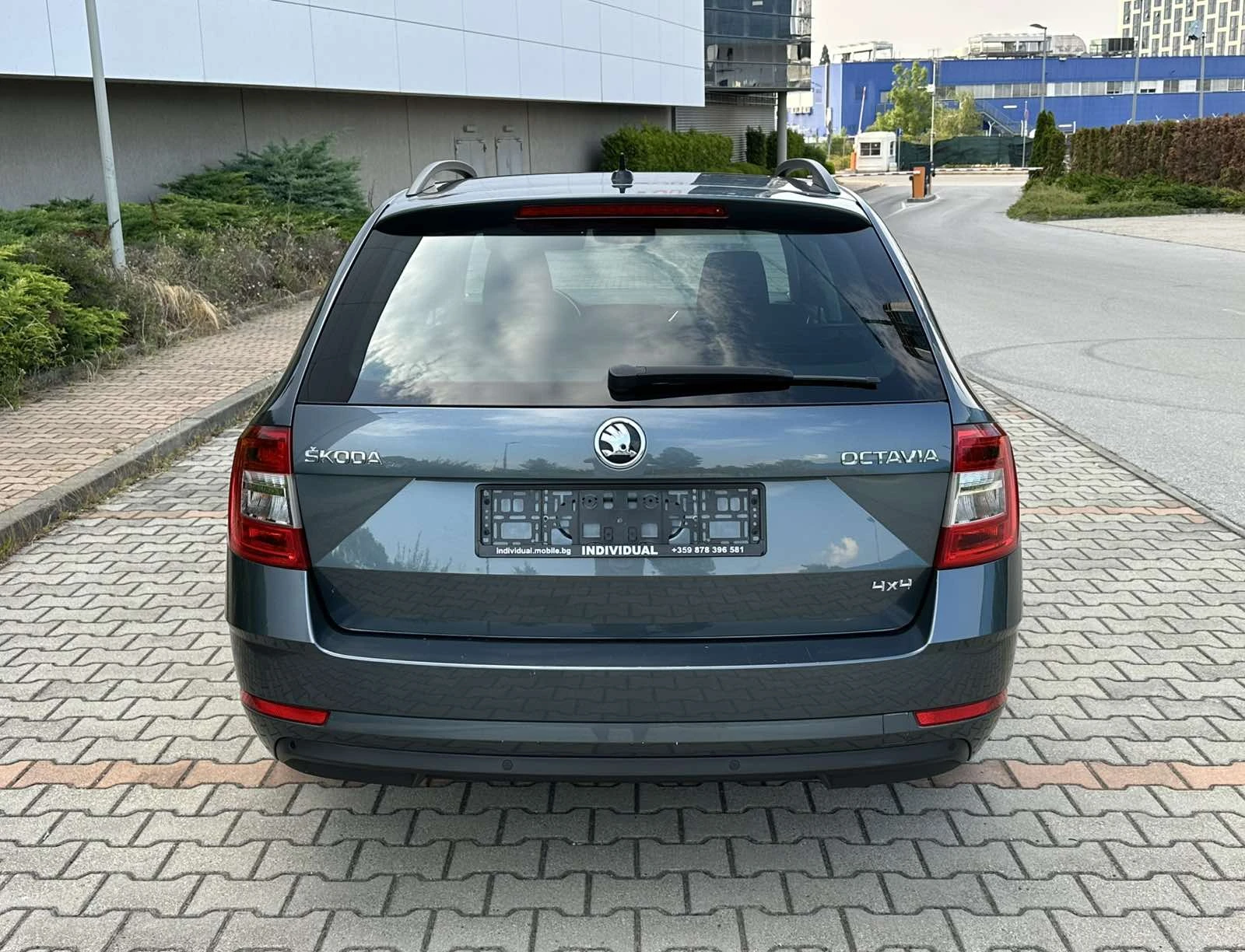 Skoda Octavia TDI/4x4/ DSG/ Швейцария - изображение 6