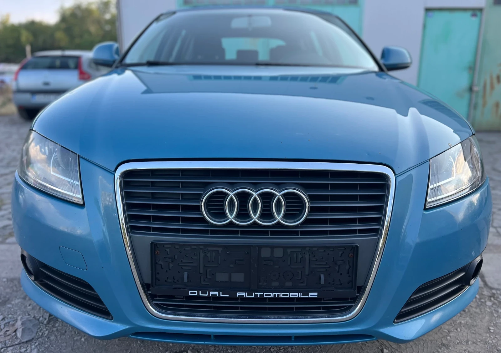 Audi A3 1.6i 102кс//АВТОМАТИК// - изображение 8