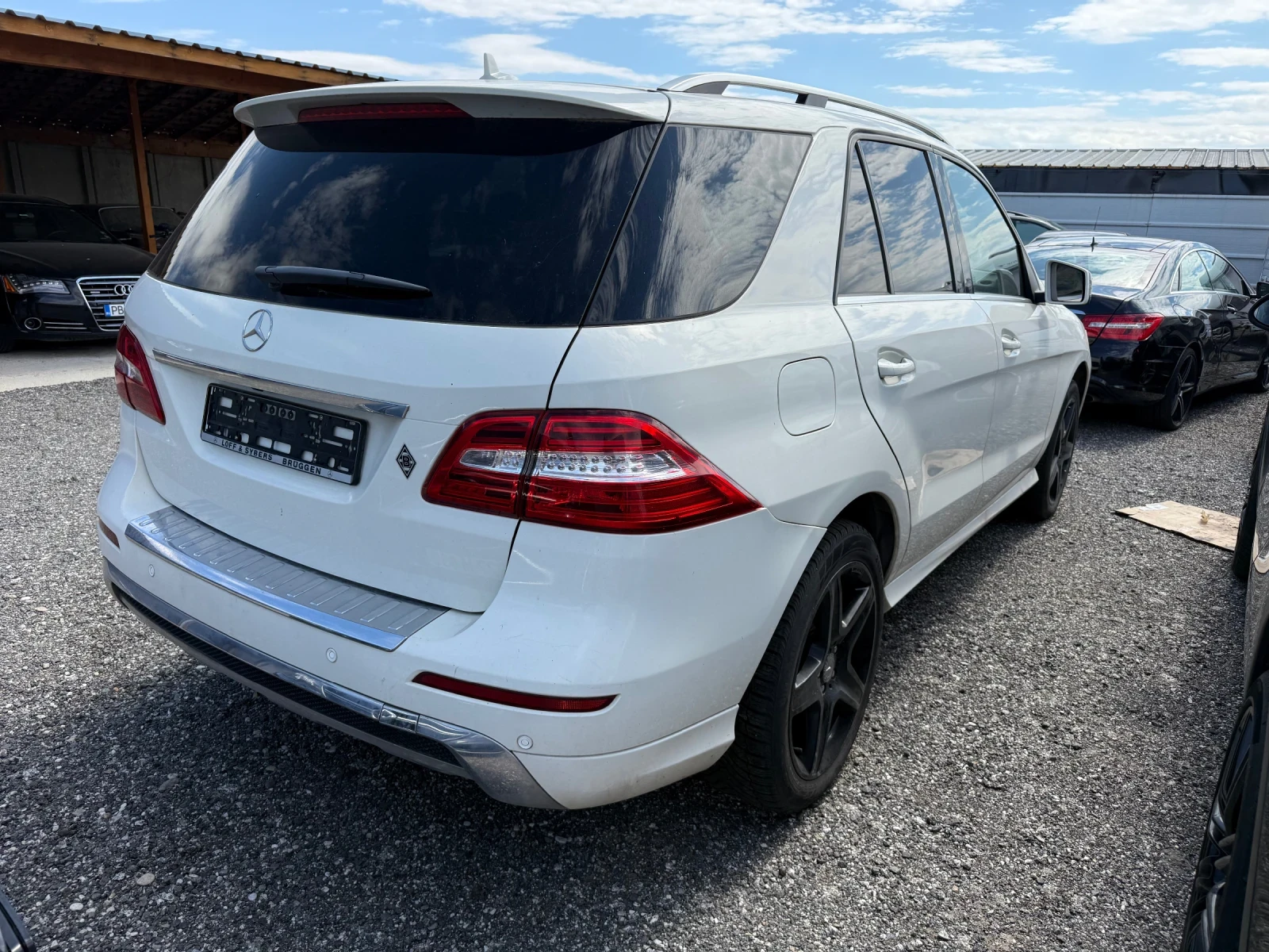 Mercedes-Benz ML 350 AMG  - изображение 3