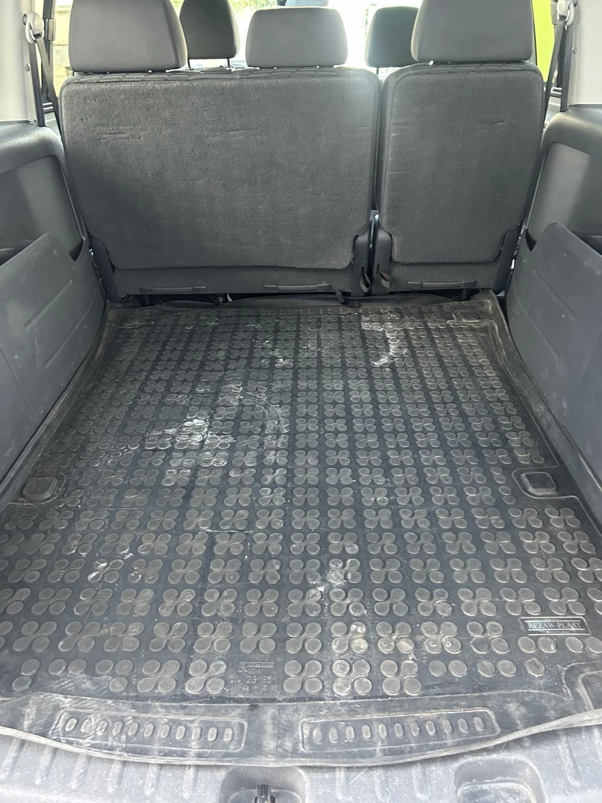 VW Caddy Maxi - изображение 10