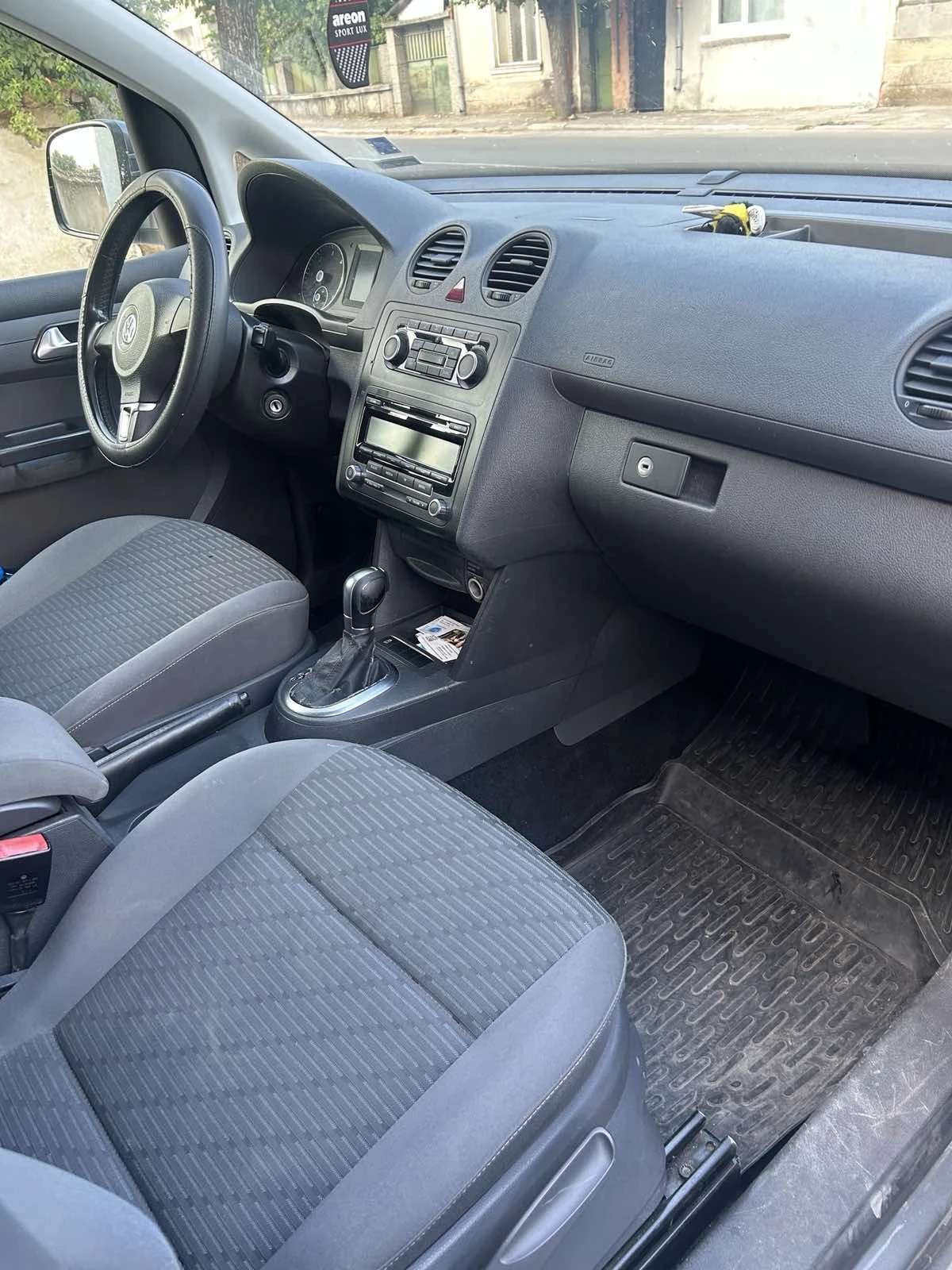 VW Caddy Maxi - изображение 6