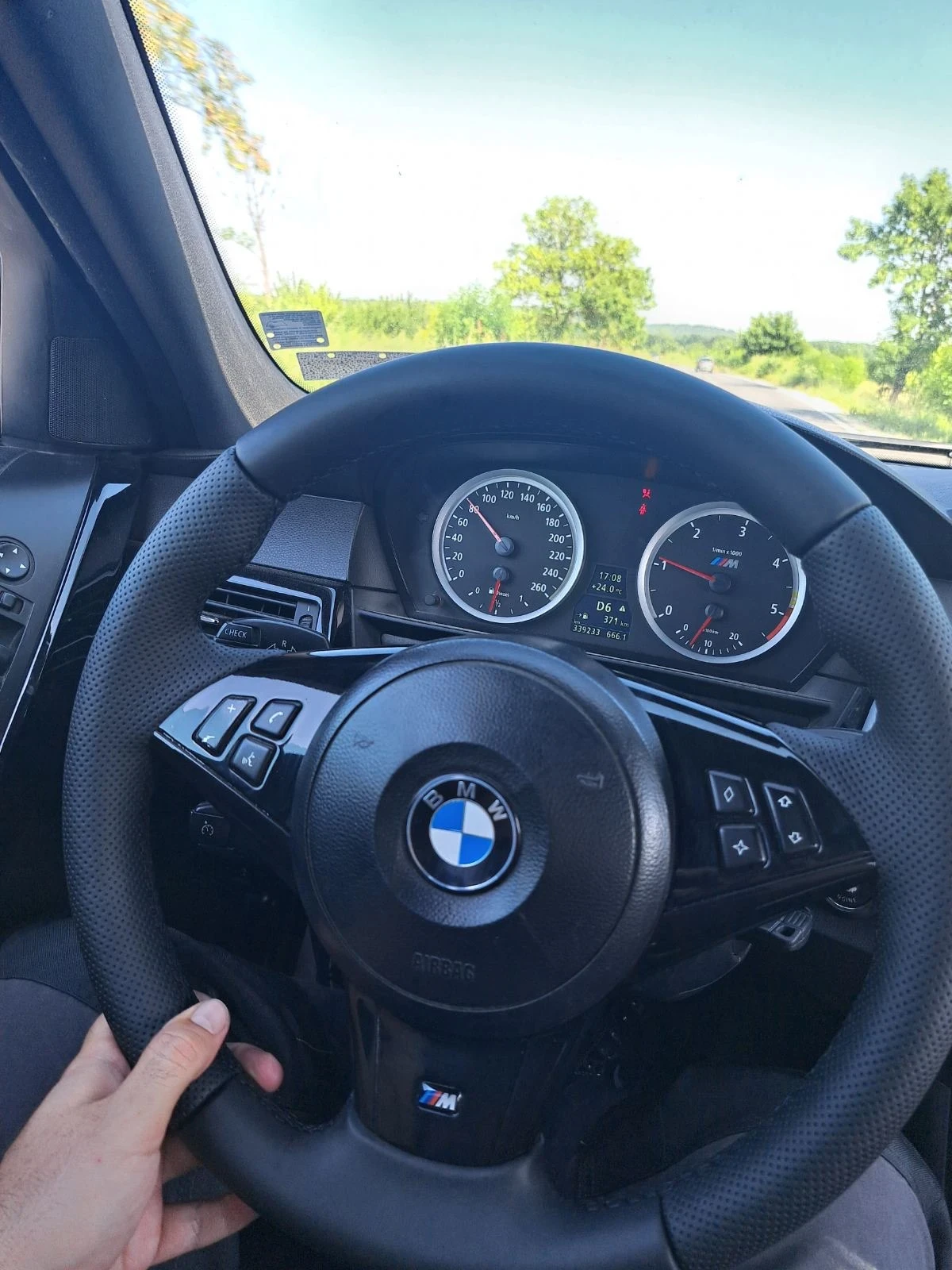 BMW 530  - изображение 5
