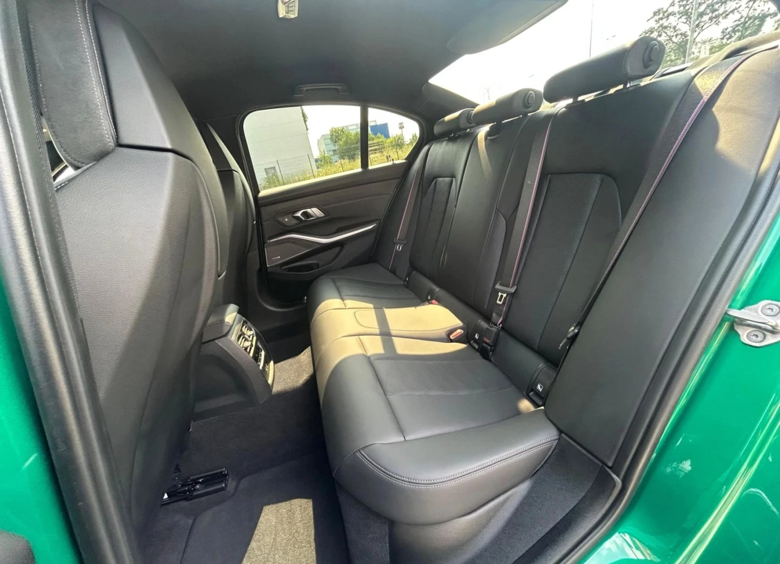 BMW M3 Competition xDrive - изображение 10