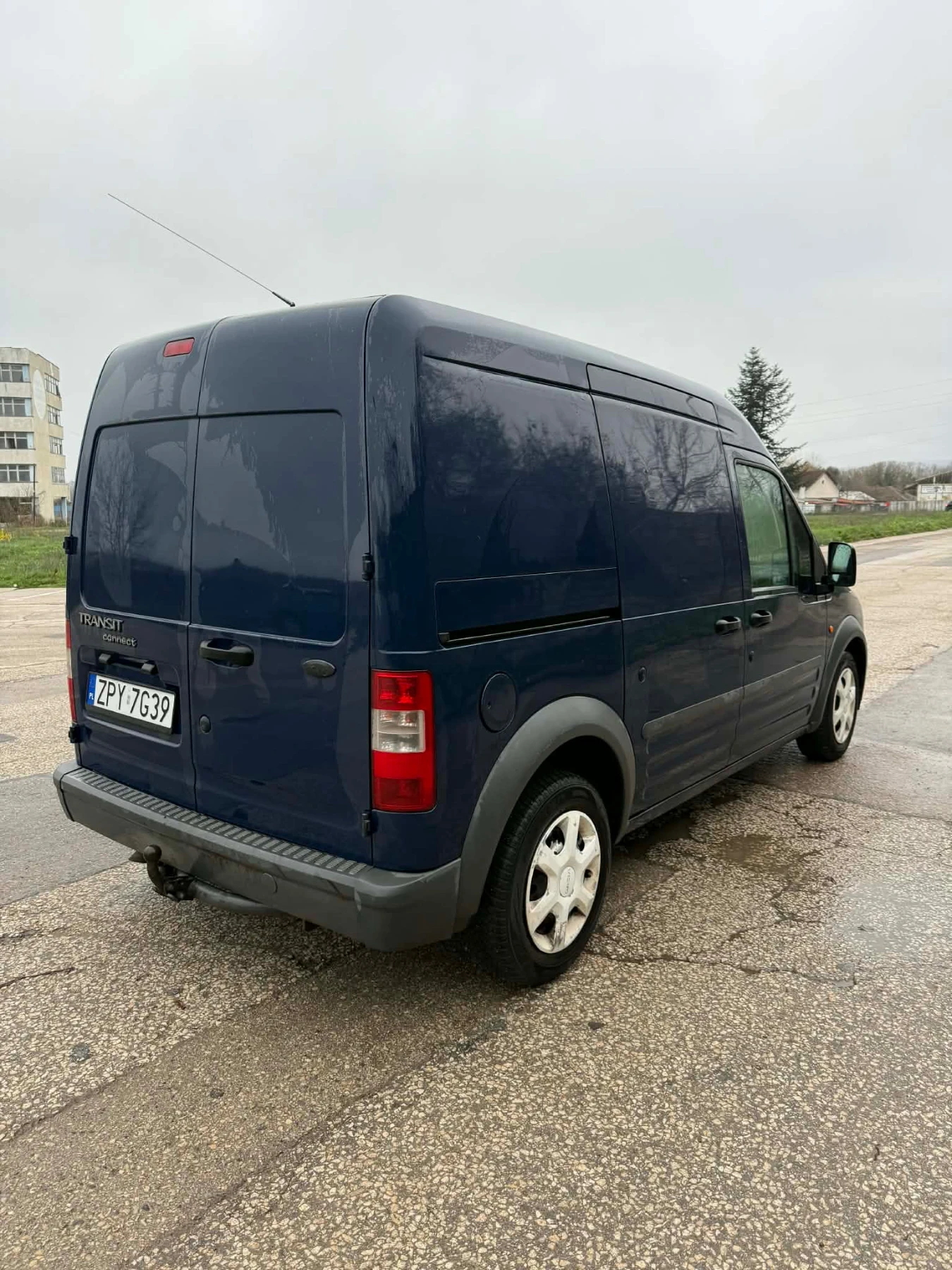 Ford Connect Transit maxxi - изображение 4