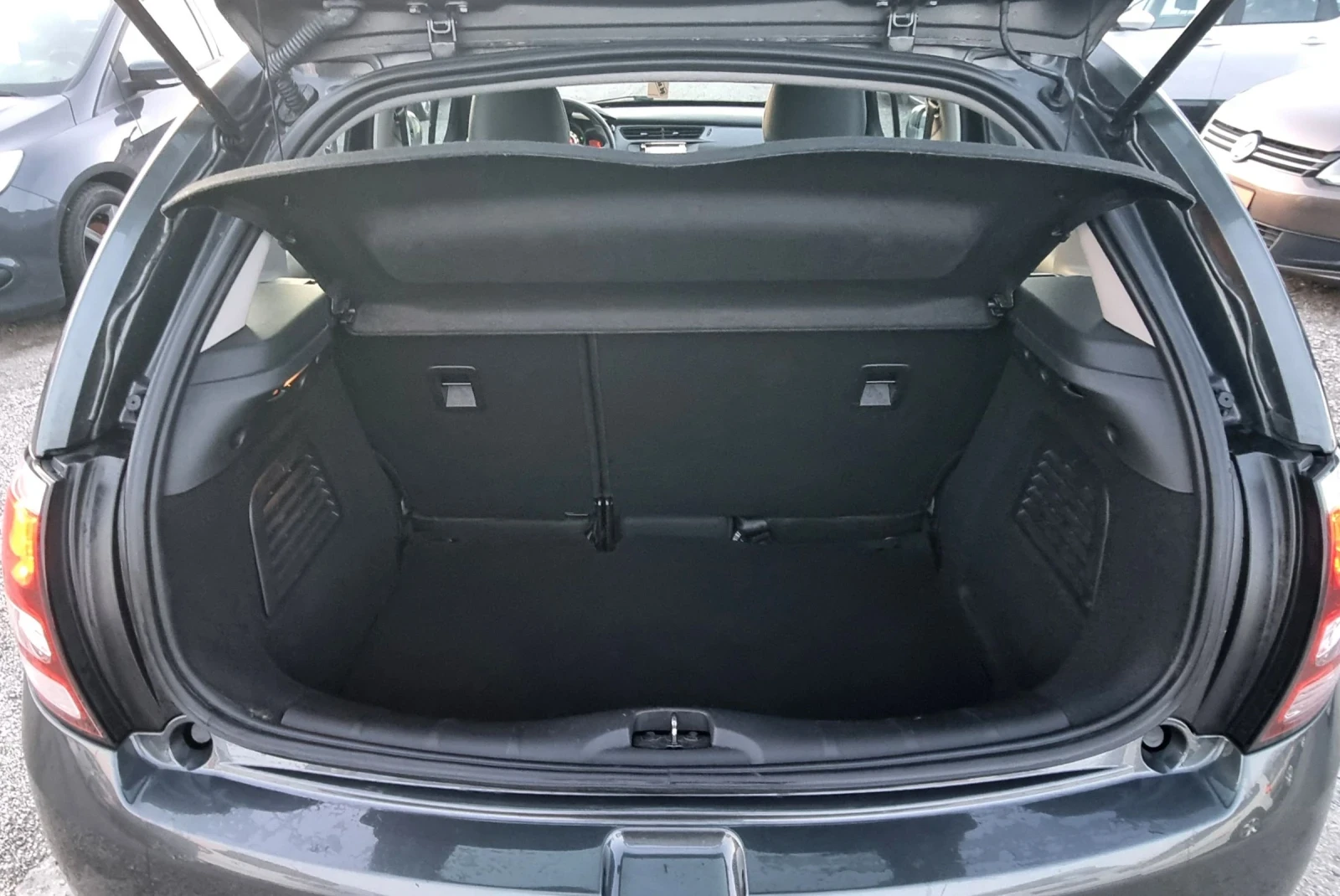 Citroen C3 1.2i 82k.c. | Mobile.bg � ����������� 14