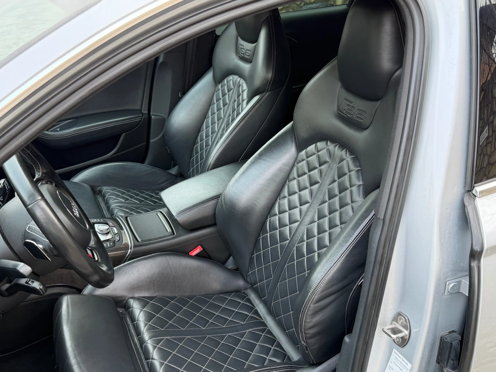 Audi S6 4.0TFSI V8 Sport Diff/ CARBON CERAMIC/ АСС - изображение 9