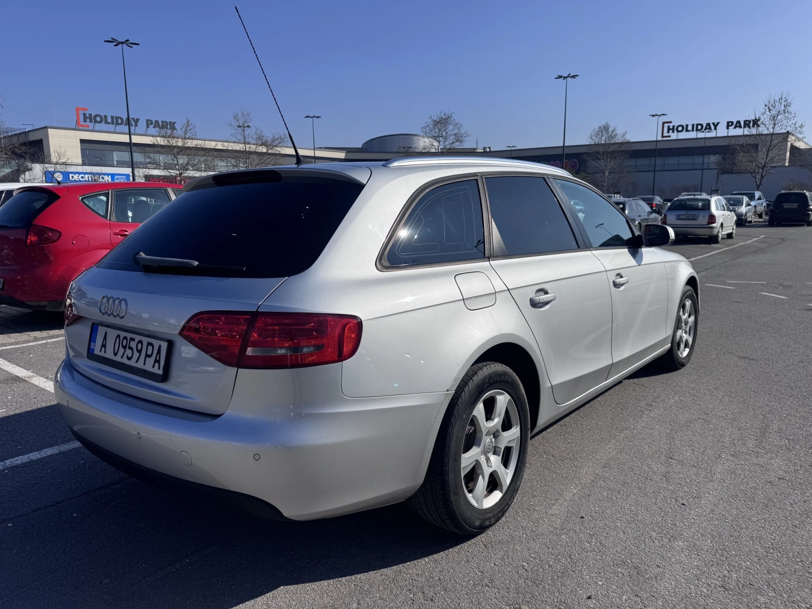 Audi A4 2.0TDI, снимка 8 - Автомобили и джипове - 53753387