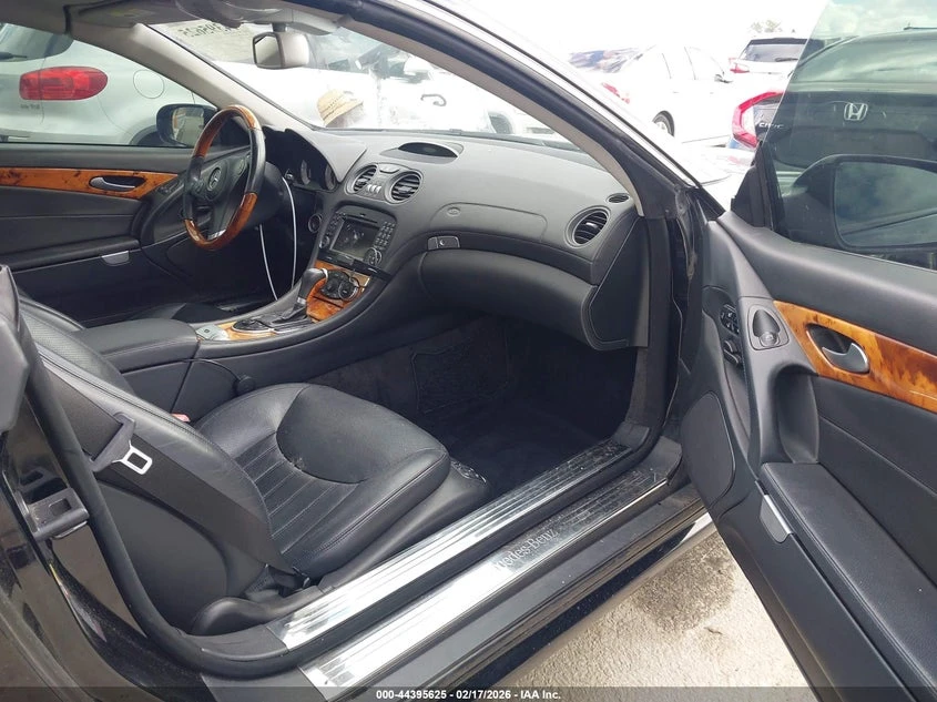 Mercedes-Benz SL 55 AMG 5.5l Sl 550, снимка 5 - Автомобили и джипове - 53979570