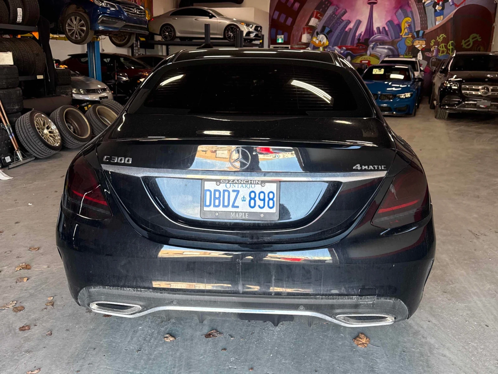 Mercedes-Benz C 300 CAR FAX * АВТО КРЕДИТ * ПОДГРЕВ * ПАНОРАМА, снимка 4 - Автомобили и джипове - 54043920