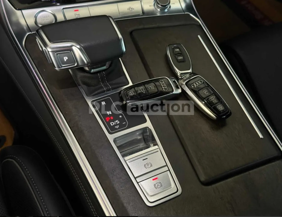 Audi A7 RS7 ПАКЕТ/ОБДУХВАНЕ/360 КАМЕРИ/BANG & OLUFSEN/, снимка 13 - Автомобили и джипове - 54093008