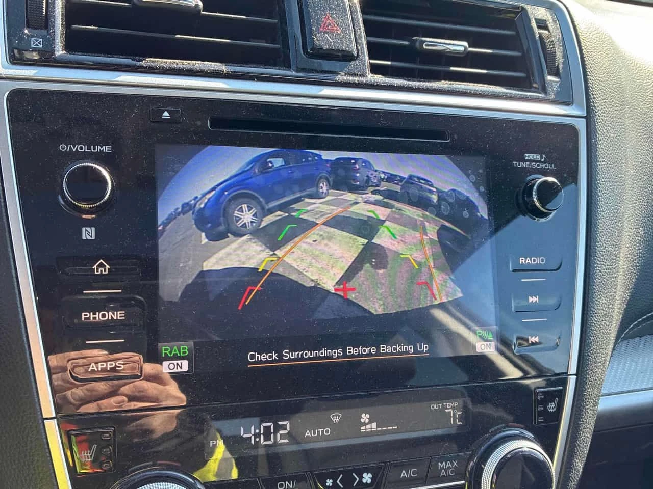 Subaru Outback * Touring * PANO* KEYLESS* ПОДГРЕВ* , снимка 15 - Автомобили и джипове - 54347025