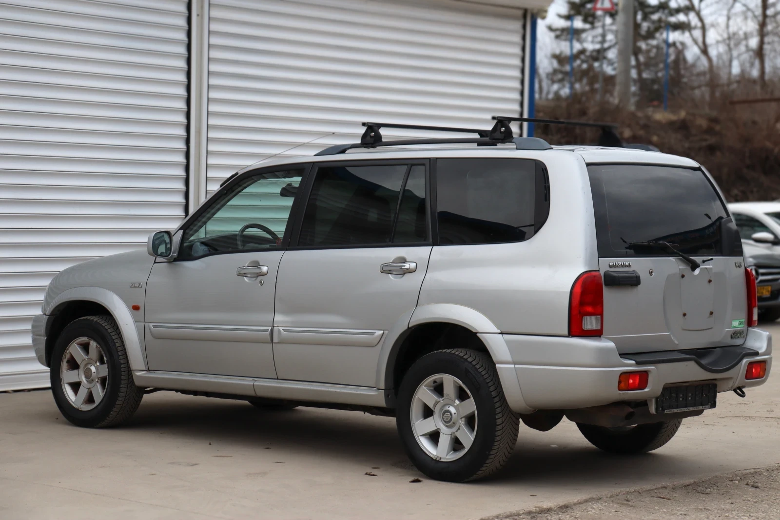 Suzuki XL-7 2.7 7m Клима, снимка 7 - Автомобили и джипове - 54388186