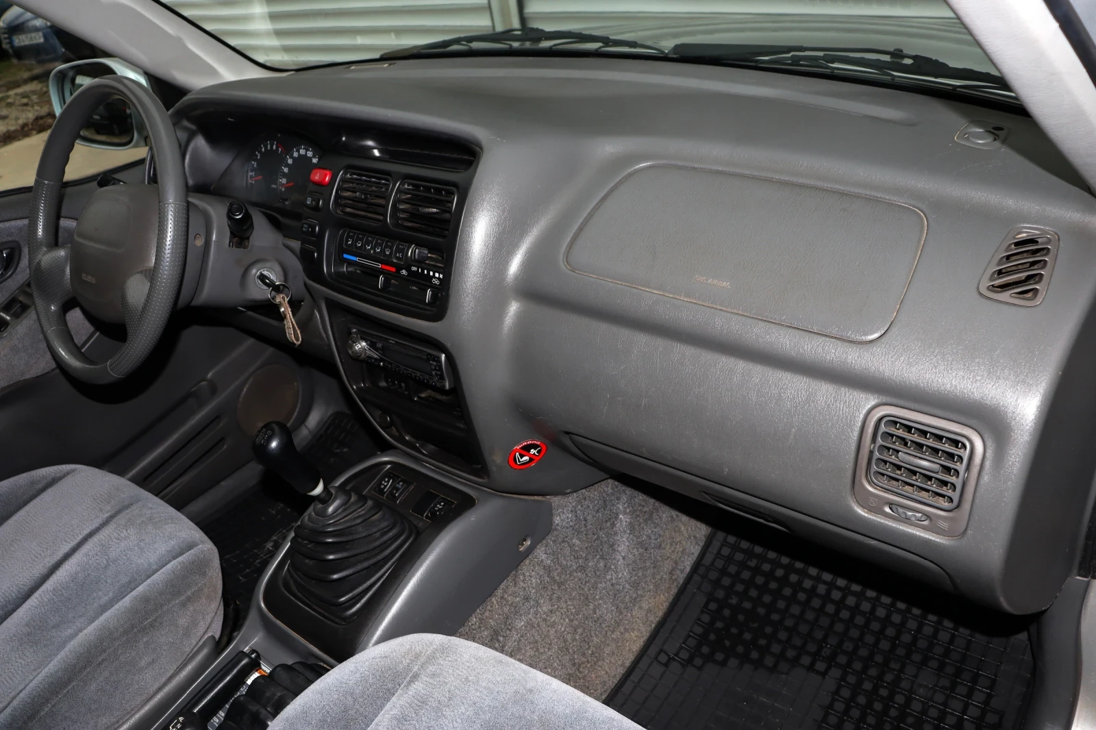Suzuki XL-7 2.7 7m Клима, снимка 10 - Автомобили и джипове - 54388186