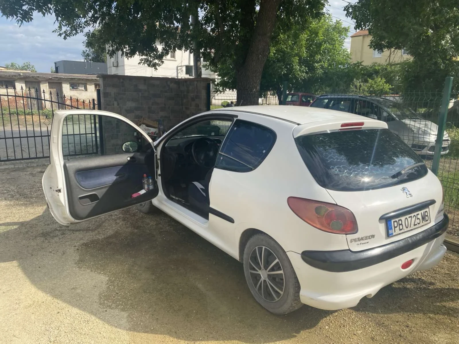 Peugeot 206, снимка 3 - Автомобили и джипове - 54820101