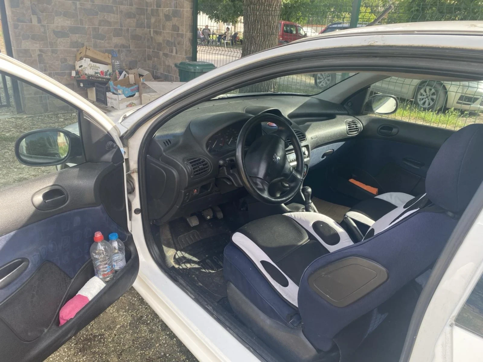 Peugeot 206, снимка 5 - Автомобили и джипове - 54820101