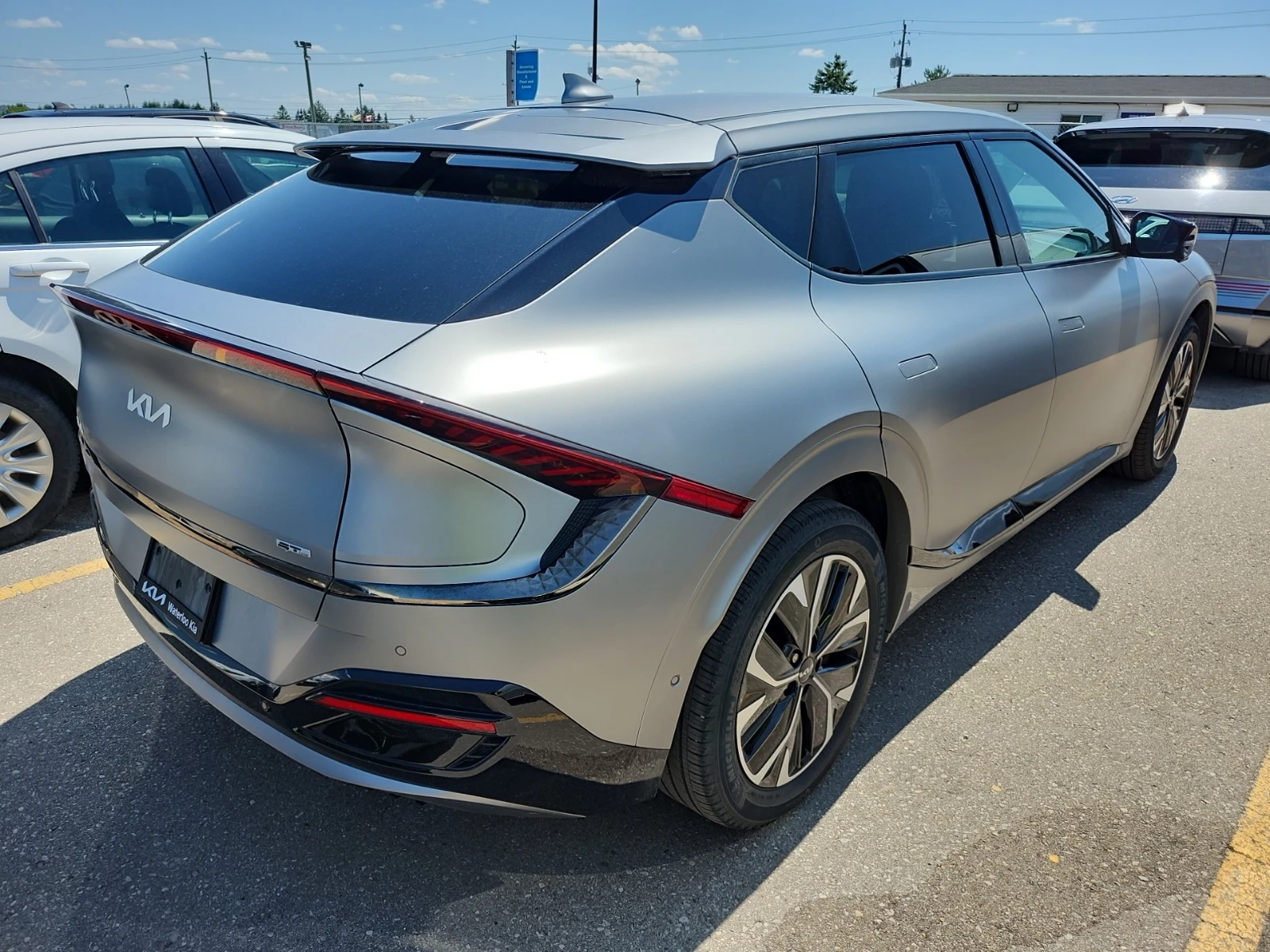 Kia EV6 Awd Long Range W/gt-line Pkg 1 | Mobile.bg � ����������� 3