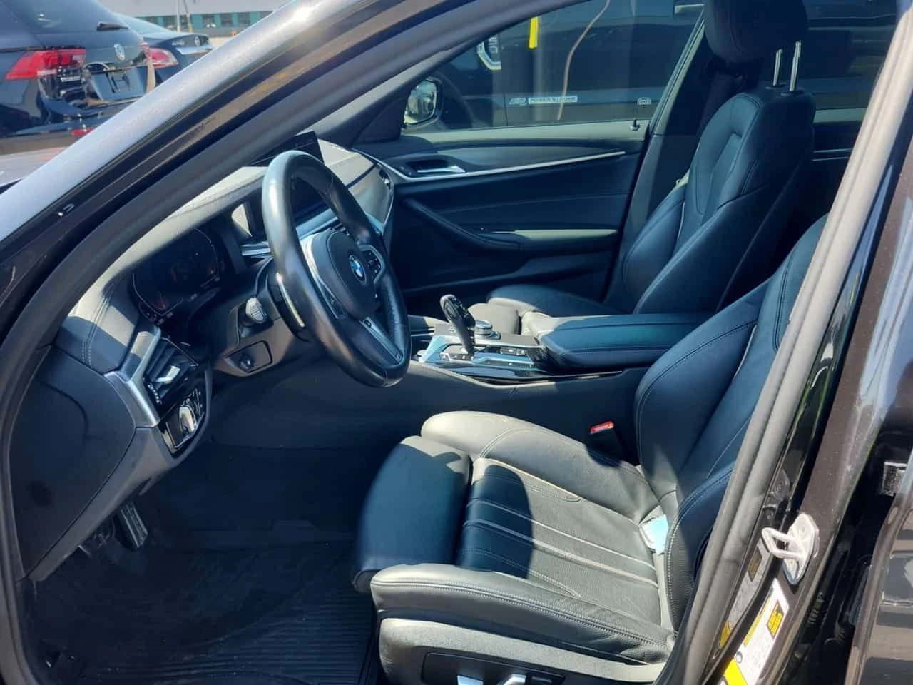 BMW 540 * 540I XDRIVE * АВТОКРЕДИТ БЕЗ ПЪРВОНАЧАЛНА ВНОСКА, снимка 5 - Автомобили и джипове - 55551585