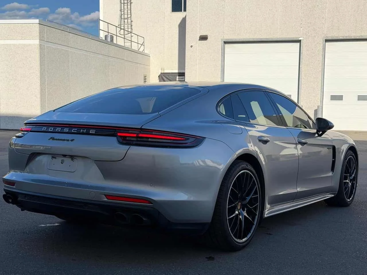 Porsche Panamera 4 E Hybrid AWD * CARFAX * ��� ������������ ����� | Mobile.bg � ����������� 7